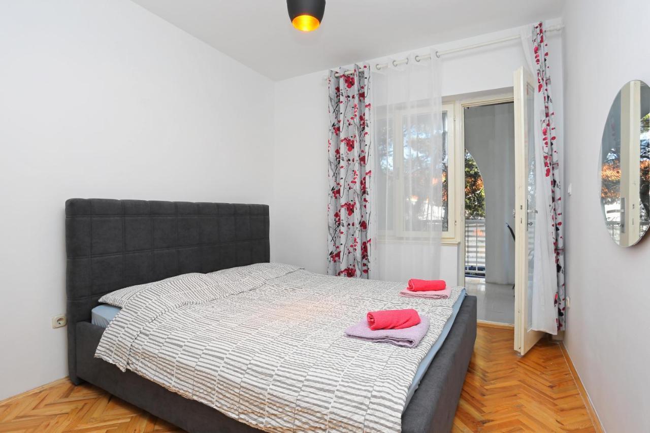 Apartments By The Sea Balica Rat, Omis - 1065 מראה חיצוני תמונה