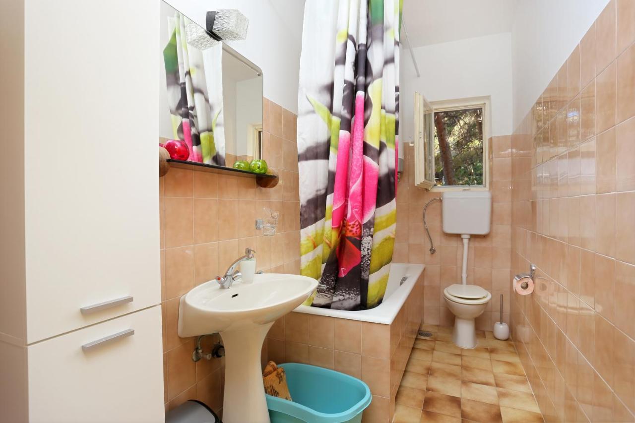 Apartments By The Sea Balica Rat, Omis - 1065 מראה חיצוני תמונה