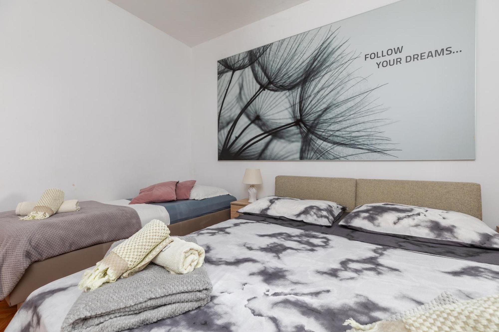 Apartments By The Sea Balica Rat, Omis - 1065 חדר תמונה