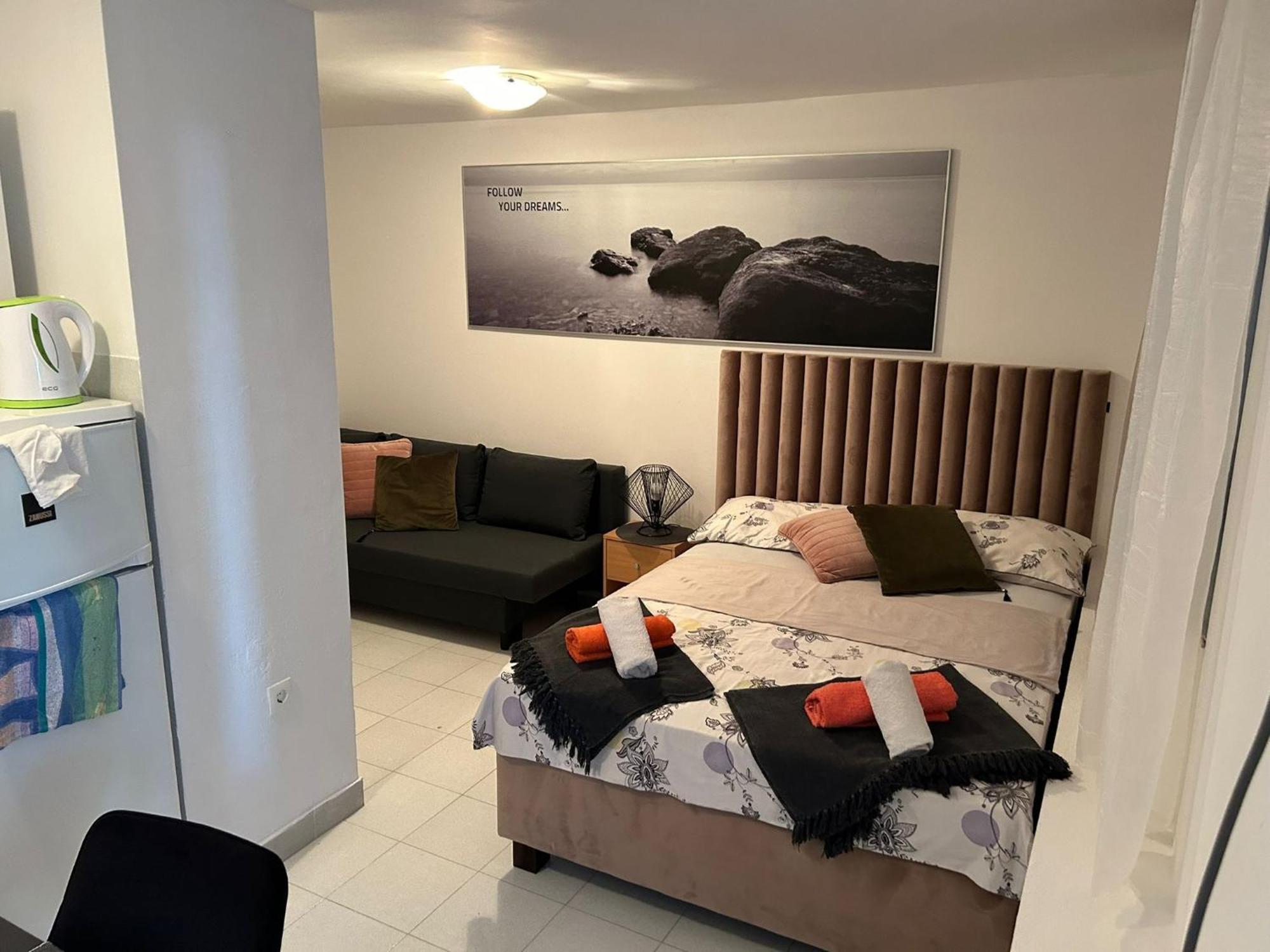 Apartments By The Sea Balica Rat, Omis - 1065 מראה חיצוני תמונה